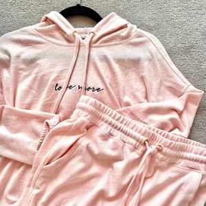Pink Cozy Lounge Set